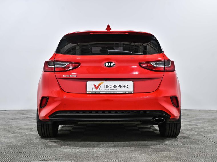 KIA Ceed 2018 года, 120 000 км - вид 5