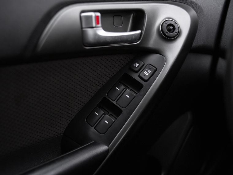 KIA Cerato 2010 года, 190 302 км - вид 9