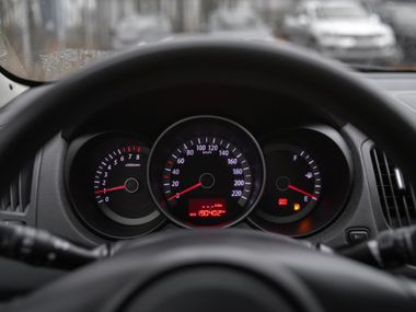 KIA Cerato 2010 года, 190 302 км - вид 5