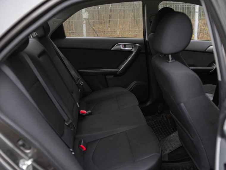 KIA Cerato 2010 года, 190 302 км - вид 10