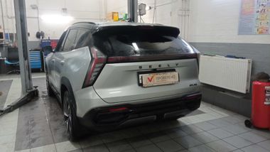 Geely Atlas 2024 года, 60 402 км - вид 4