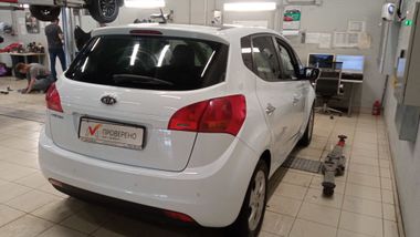 KIA Venga 2012 года, 188 504 км - вид 4