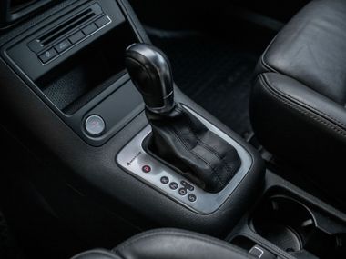 Volkswagen Tiguan 2012 года, 231 818 км - вид 10
