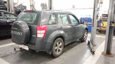 Suzuki Grand Vitara 2011 года, 200 331 км - вид 3