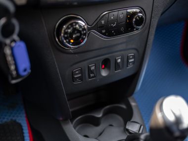 Renault Logan Stepway 2021 года, 50 115 км - вид 8