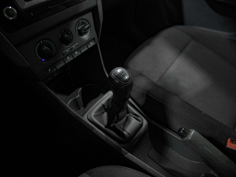 Skoda Rapid 2016 года, 207 264 км - вид 10
