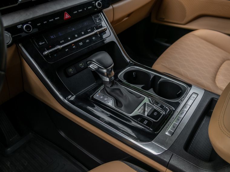 KIA Carnival 2023 года, 24 894 км - вид 12
