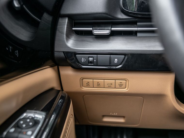 KIA Carnival 2023 года, 24 894 км - вид 14