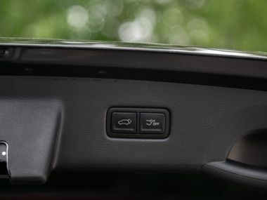 KIA Carnival 2023 года, 24 894 км - вид 21