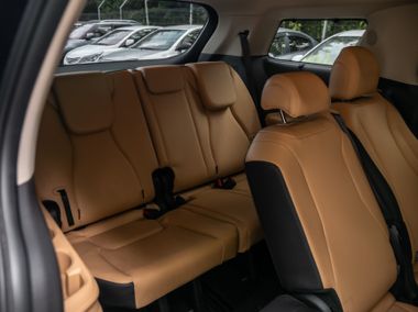 KIA Carnival 2023 года, 24 894 км - вид 17