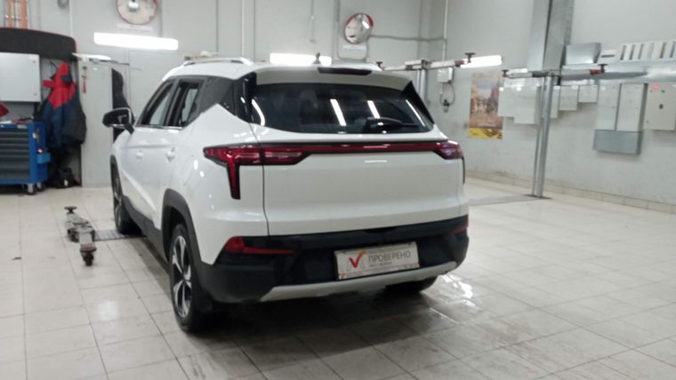 Москвич 3 2023 года, 42 190 км - вид 4