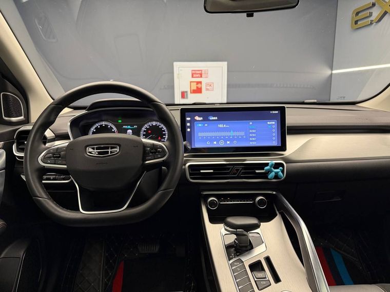 Geely Coolray 2023 года, 31 300 км - вид 14