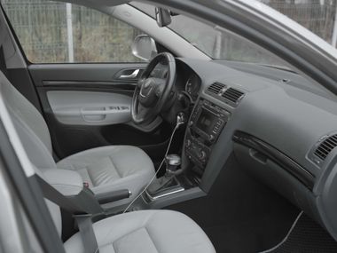 Skoda Octavia 2012 года, 189 008 км - вид 13