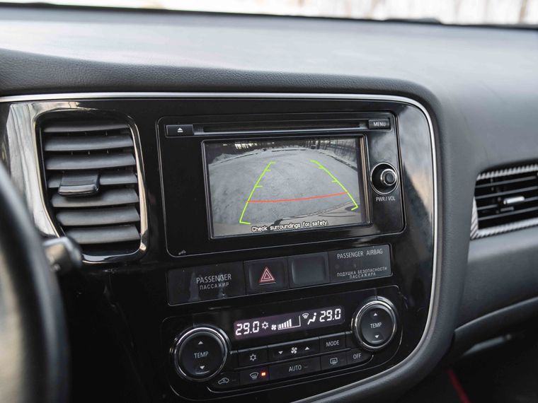 Mitsubishi Outlander 2014 года, 134 017 км - вид 10