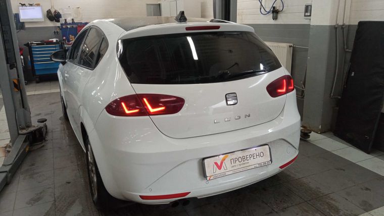 SEAT Leon 2012 года, 263 219 км - вид 4