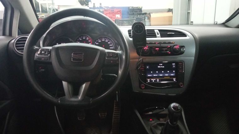 SEAT Leon 2012 года, 263 219 км - вид 5