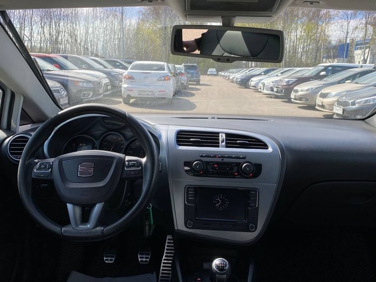 SEAT Leon 2012 года, 263 219 км - вид 7