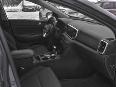 KIA Sportage 2022 года, 97 000 км - вид 15