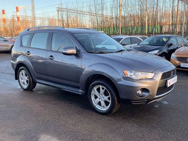 Mitsubishi Outlander 2010 года, 241 745 км - вид 3