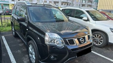 Nissan X-Trail 2011 года, 203 000 км - вид 3