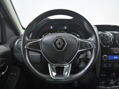 Renault Duster 2019 года, 142 000 км - вид 9