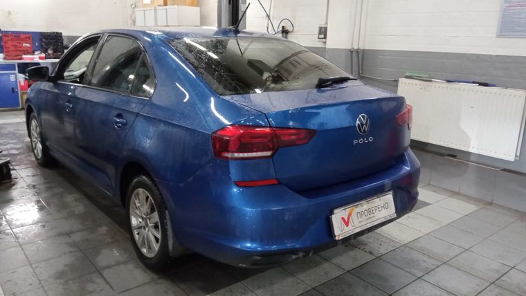 Volkswagen Polo 2020 года, 43 000 км - вид 4