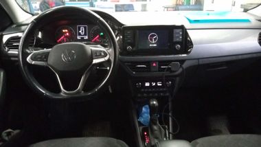 Volkswagen Polo 2020 года, 43 000 км - вид 5