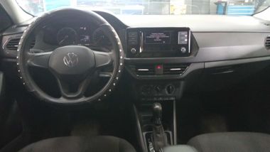 Volkswagen Polo 2020 года, 110 000 км - вид 5