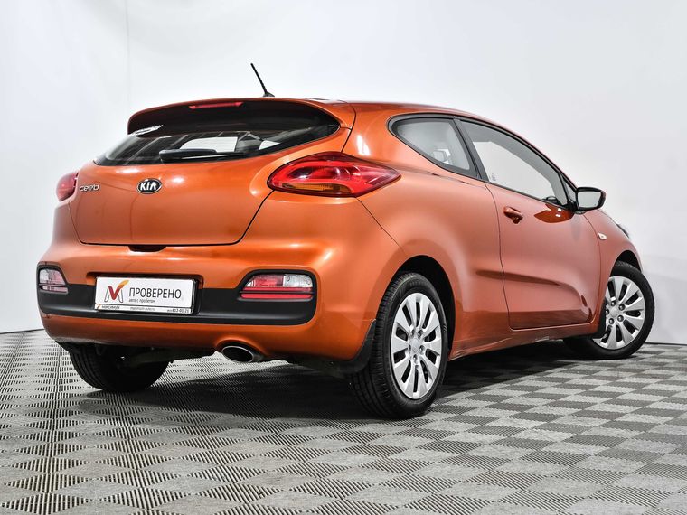 KIA Ceed 2015 года, 114 169 км - вид 4