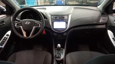 Hyundai Solaris 2013 года, 99 237 км - вид 5