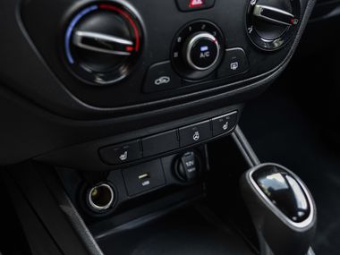 Hyundai Solaris 2021 года, 54 190 км - вид 8
