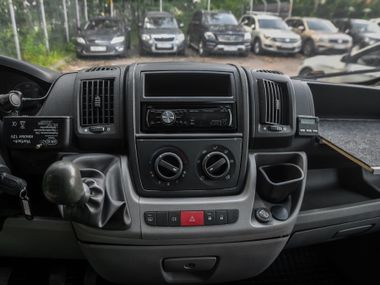 Peugeot Boxer 2010 года, 371 292 км - вид 7