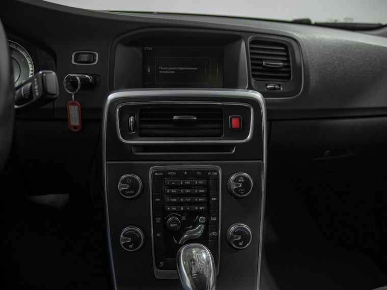 Volvo S60 2012 года, 239 620 км - вид 10
