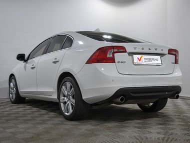 Volvo S60 2012 года, 239 620 км - вид 6