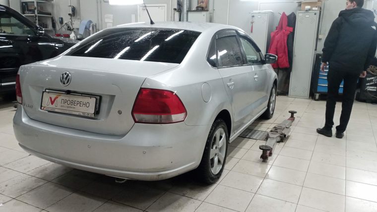 Volkswagen Polo 2012 года, 141 840 км - вид 3