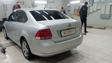 Volkswagen Polo 2012 года, 141 840 км - вид 4