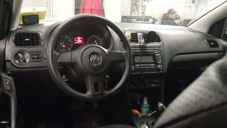 Volkswagen Polo 2012 года, 141 840 км - вид 5