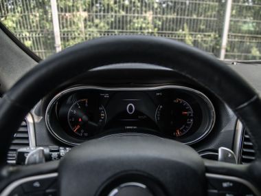Jeep Grand Cherokee 2014 года, 140 990 км - вид 5