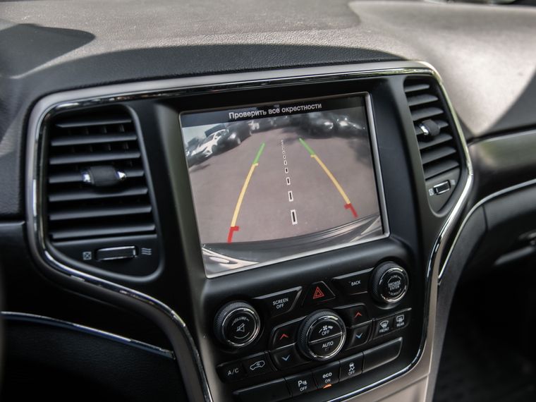 Jeep Grand Cherokee 2014 года, 140 990 км - вид 9