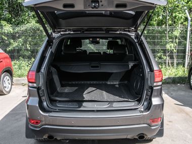 Jeep Grand Cherokee 2014 года, 140 990 км - вид 19