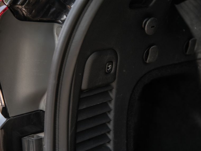 Jeep Grand Cherokee 2014 года, 140 990 км - вид 20