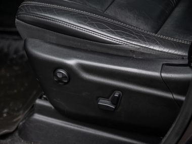Jeep Grand Cherokee 2014 года, 140 990 км - вид 16