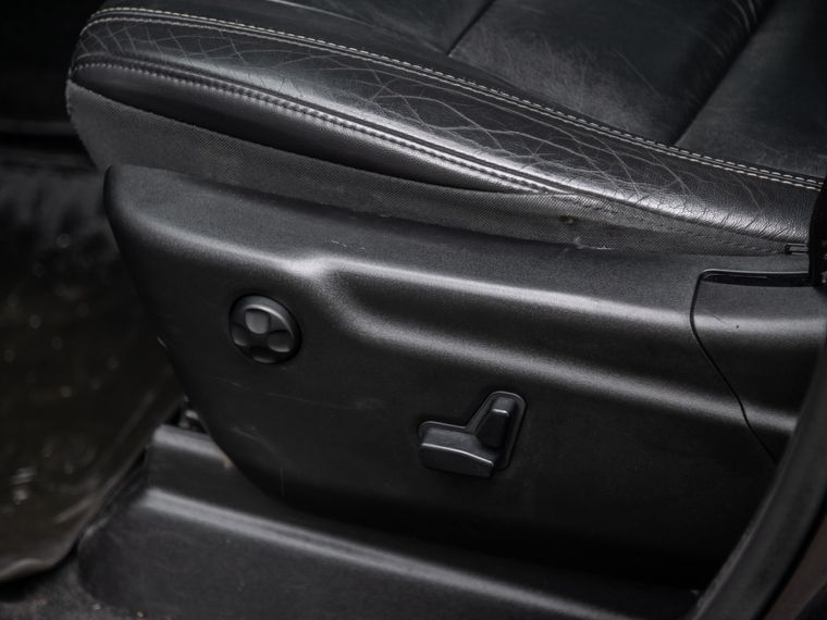 Jeep Grand Cherokee 2014 года, 140 990 км - вид 16