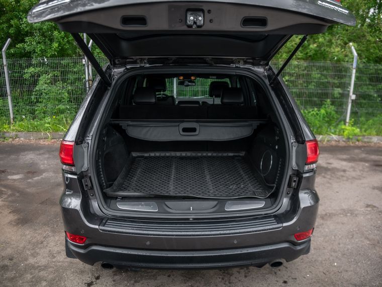 Jeep Grand Cherokee 2014 года, 140 990 км - вид 22
