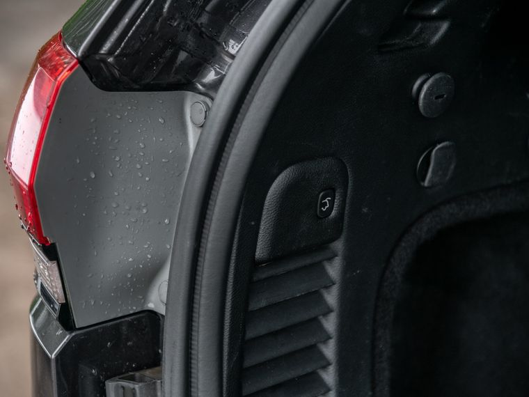Jeep Grand Cherokee 2014 года, 140 990 км - вид 17