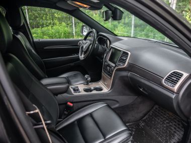 Jeep Grand Cherokee 2014 года, 140 990 км - вид 20