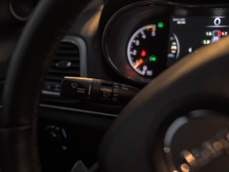 Jeep Grand Cherokee 2014 года, 140 990 км - вид 6