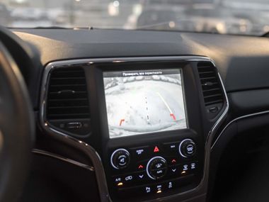 Jeep Grand Cherokee 2014 года, 140 990 км - вид 9