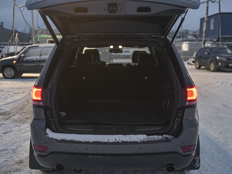 Jeep Grand Cherokee 2014 года, 140 990 км - вид 15