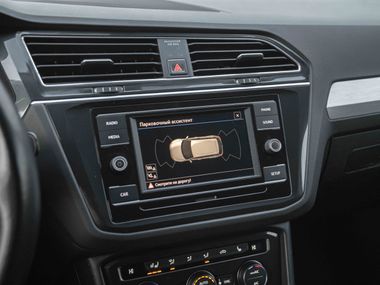Volkswagen Tiguan 2018 года, 165 000 км - вид 8